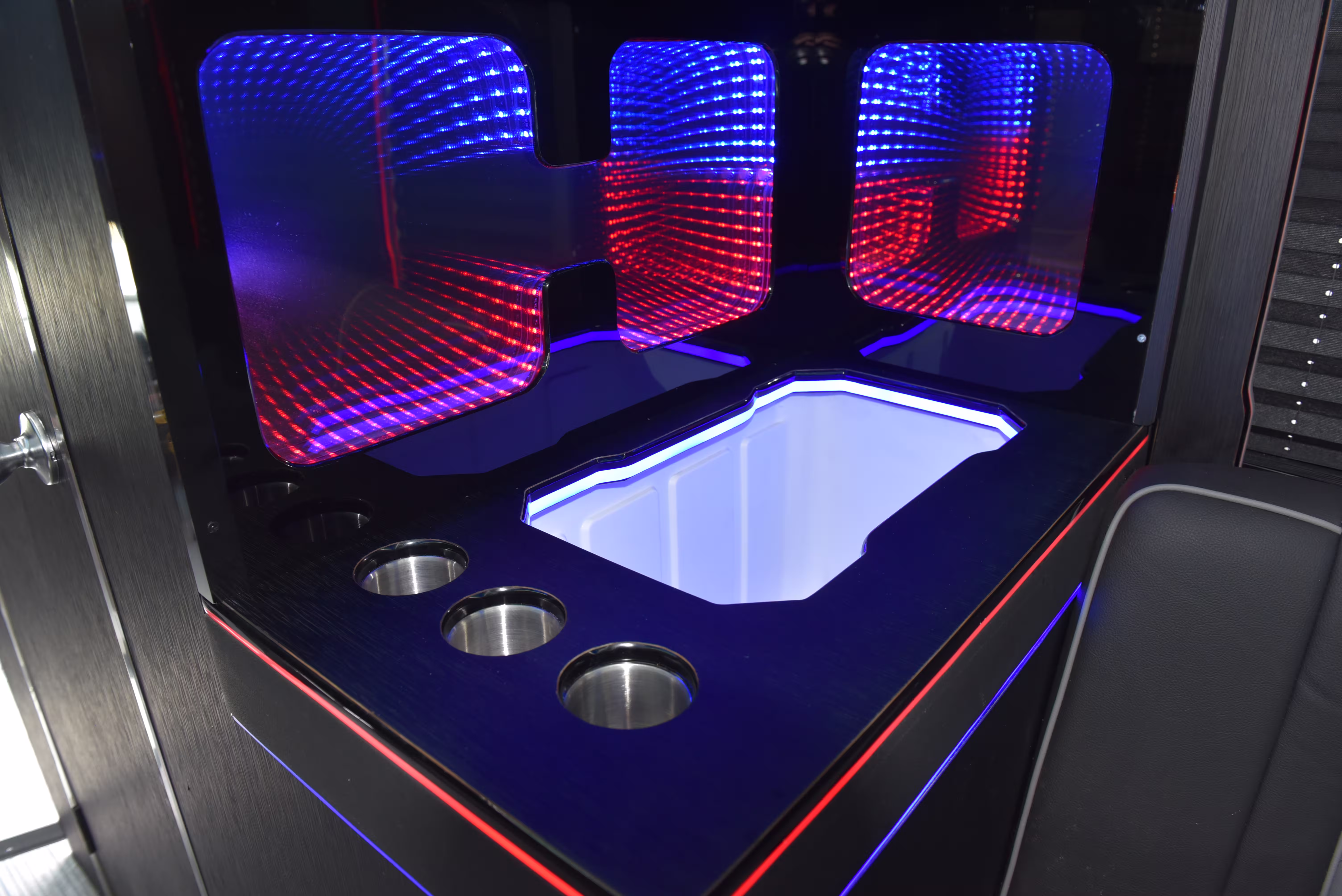 Image 15 for Luxury Limo Build