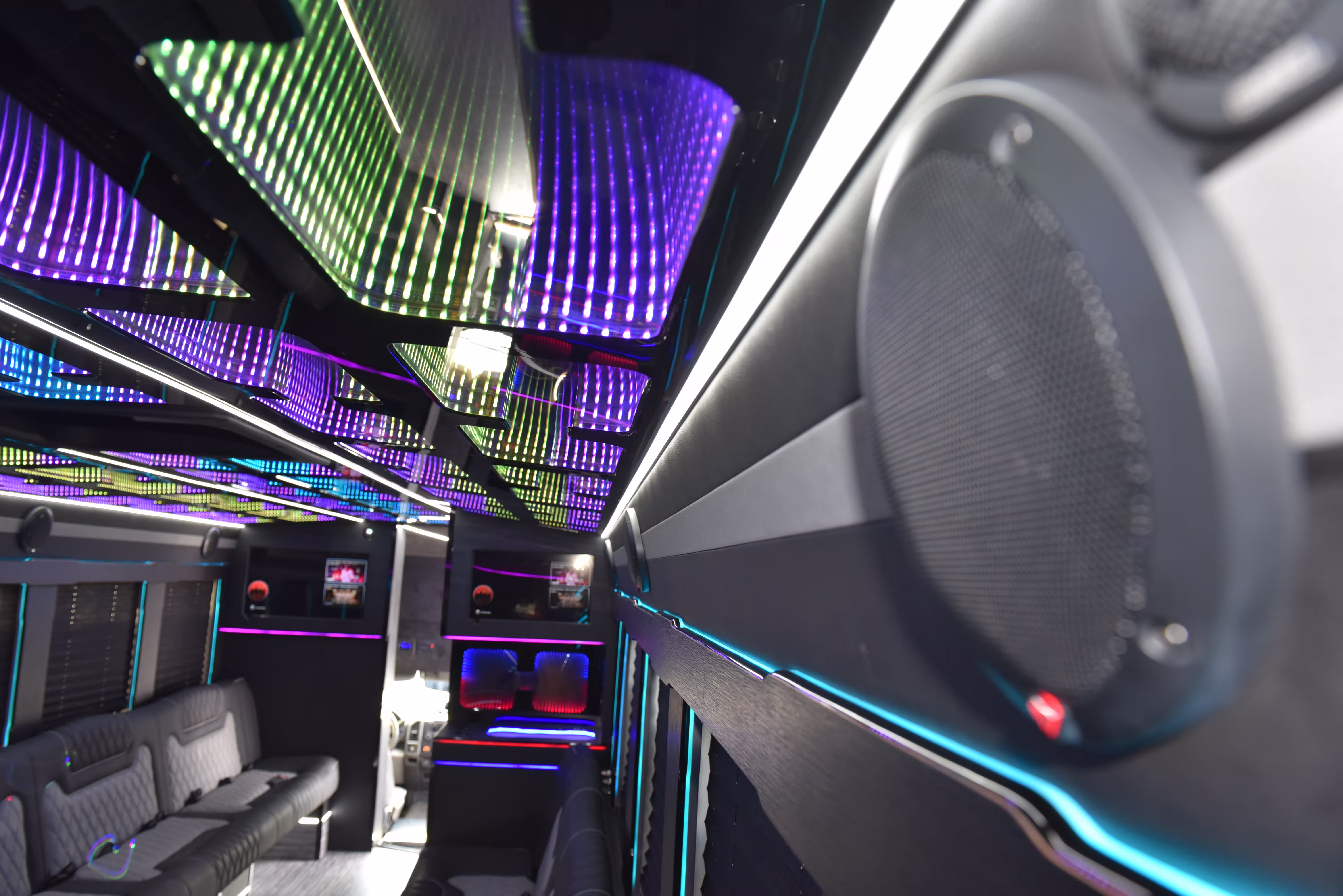 Image 17 for Luxury Limo Build