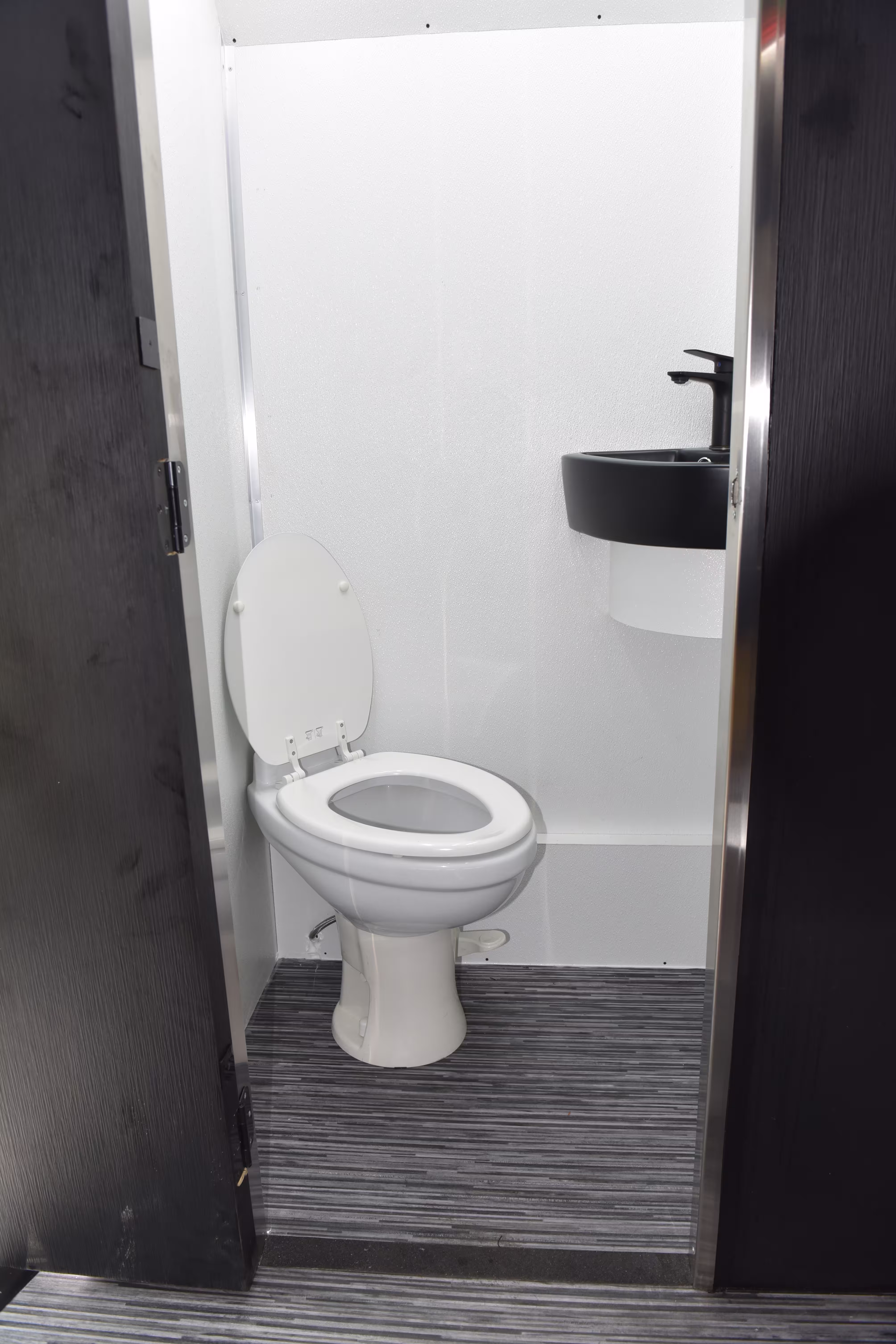 Image 35 for Luxury Limo Build