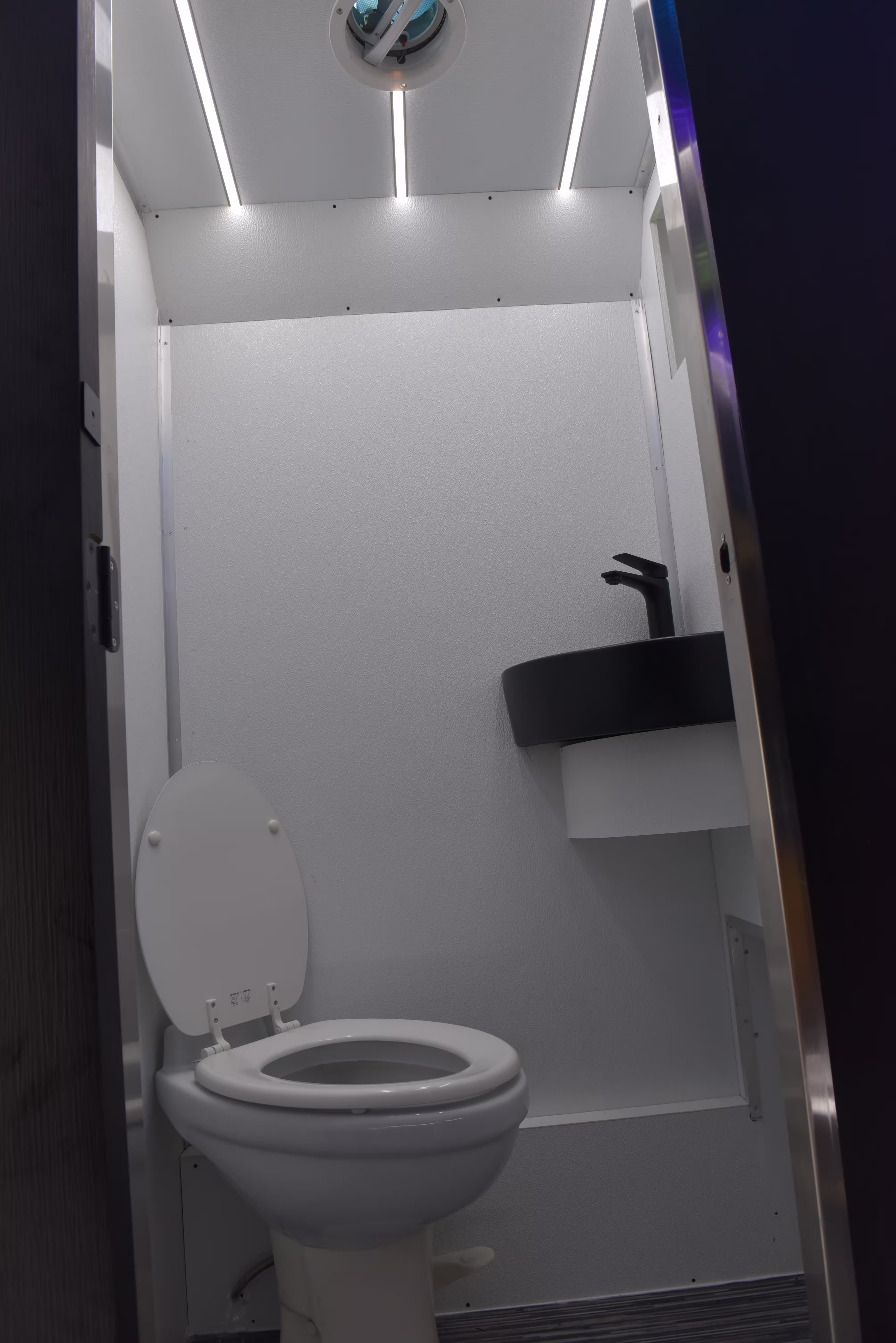 Image 36 for Luxury Limo Build