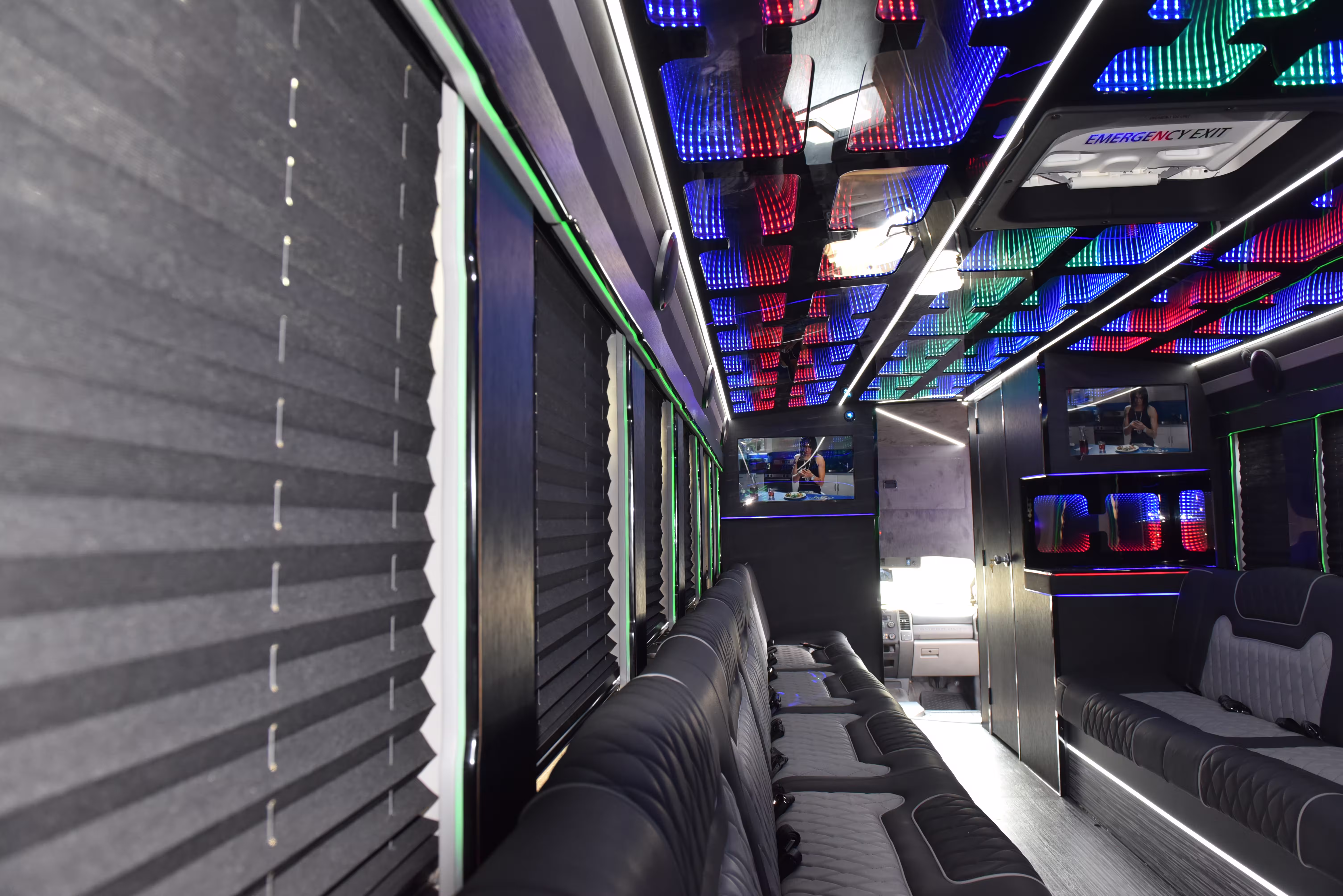 Image 24 for Luxury Limo Build