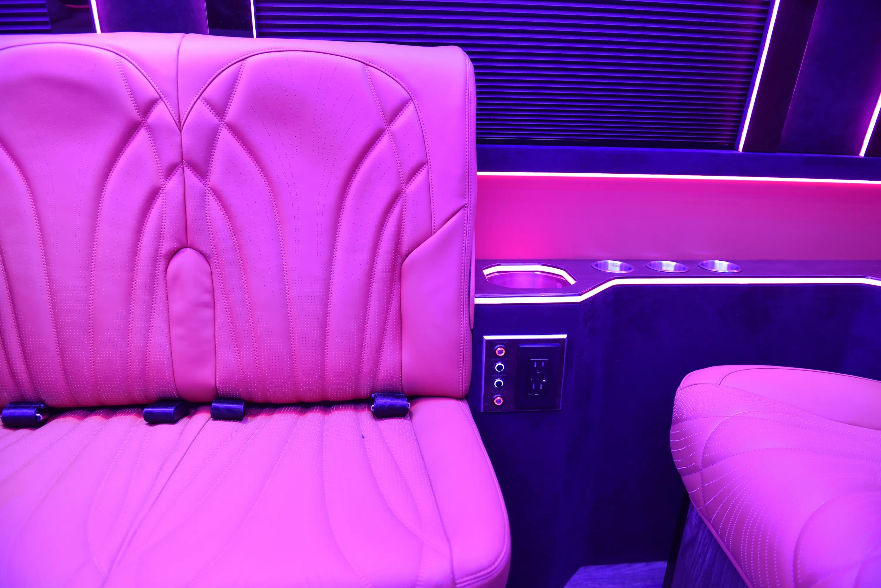 2025 Luxury Sprinter Build thumbnail 11