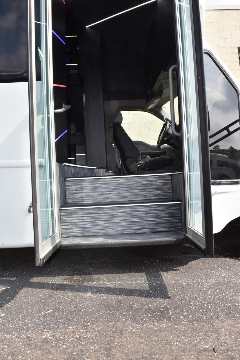 Luxury Limo Build image 5