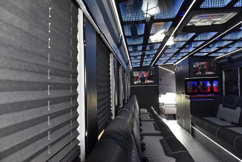 Luxury Limo Build image 22